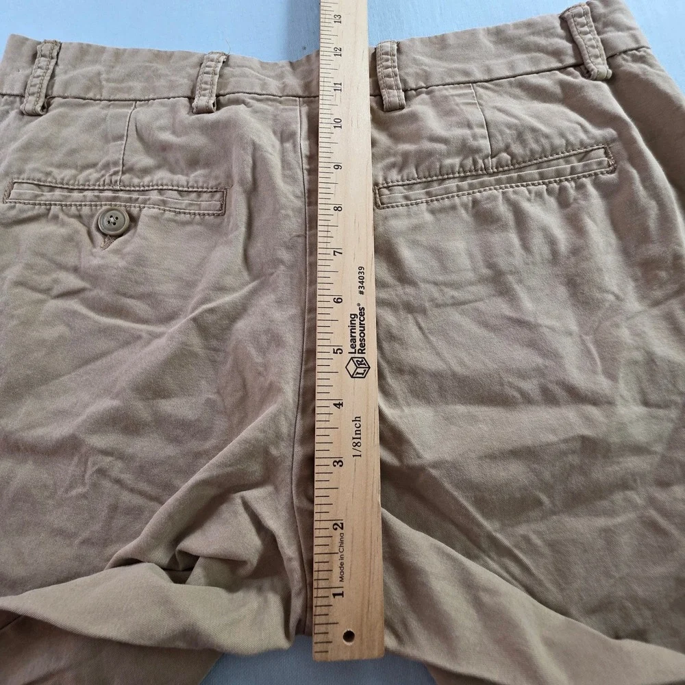 Old Navy Ultimate Slim Chino Shorts Mens 29 Basswood Brown Tan 152341-04